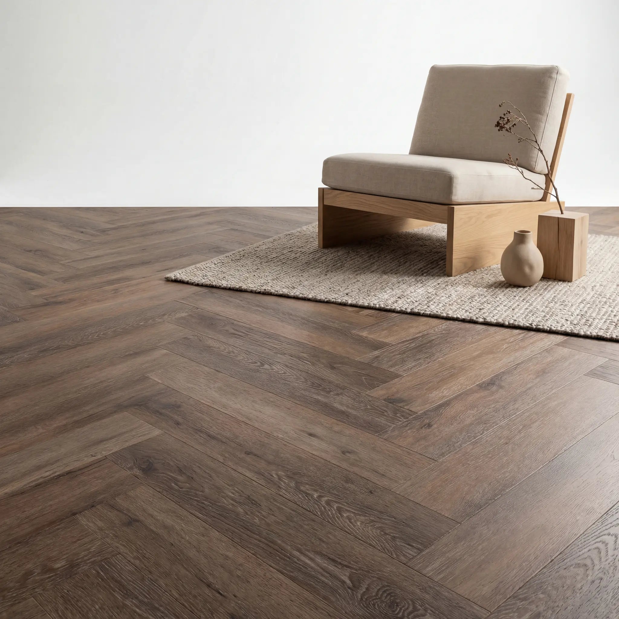 Lux Tenebrae Visgraat Dark Oak Plak PVC yarenza